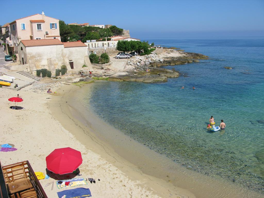 Hotel De La Plage Les Arcades Algajola  Kültér fotó